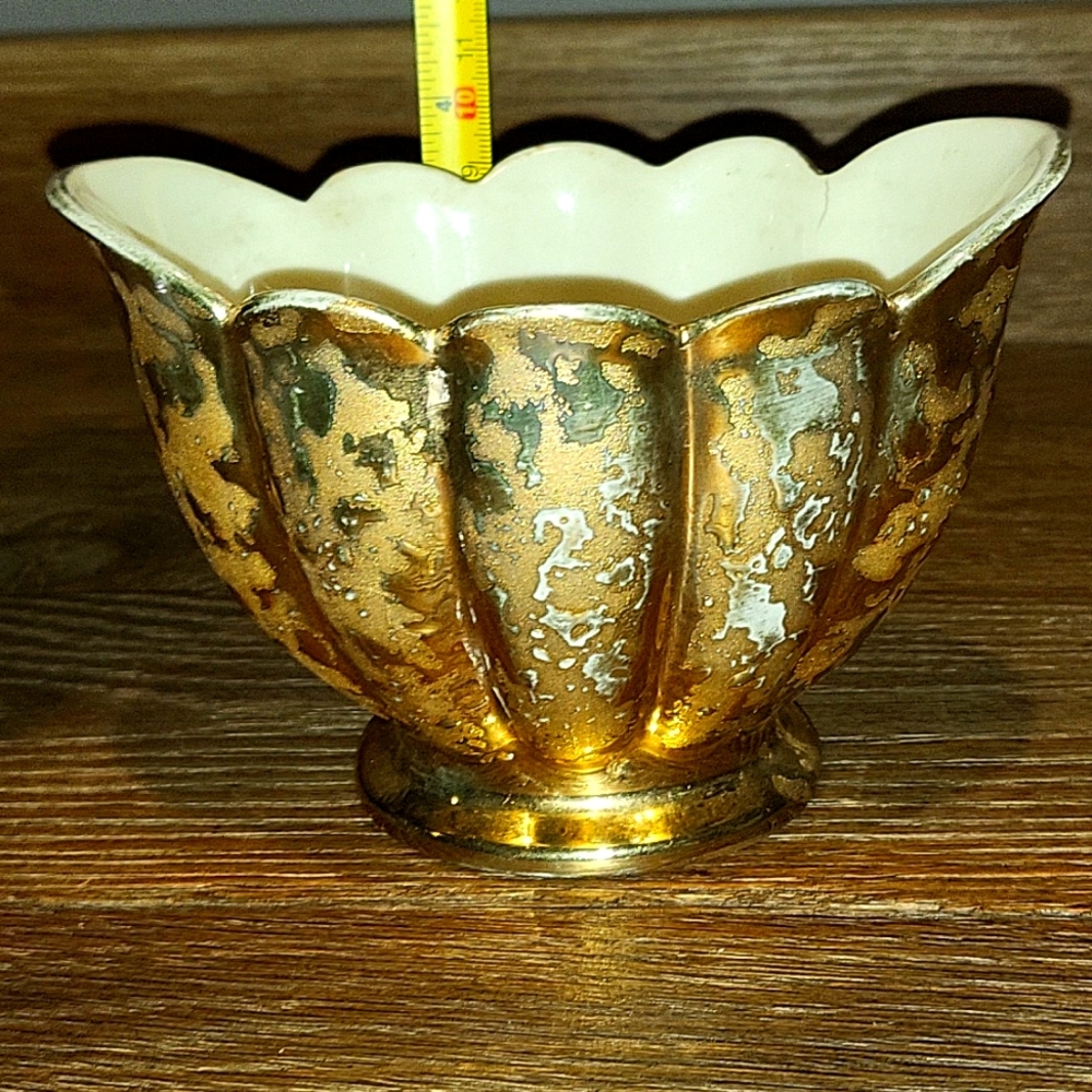 Vintage 24 Kt Karats Weeping Gold Pedestal Bowl